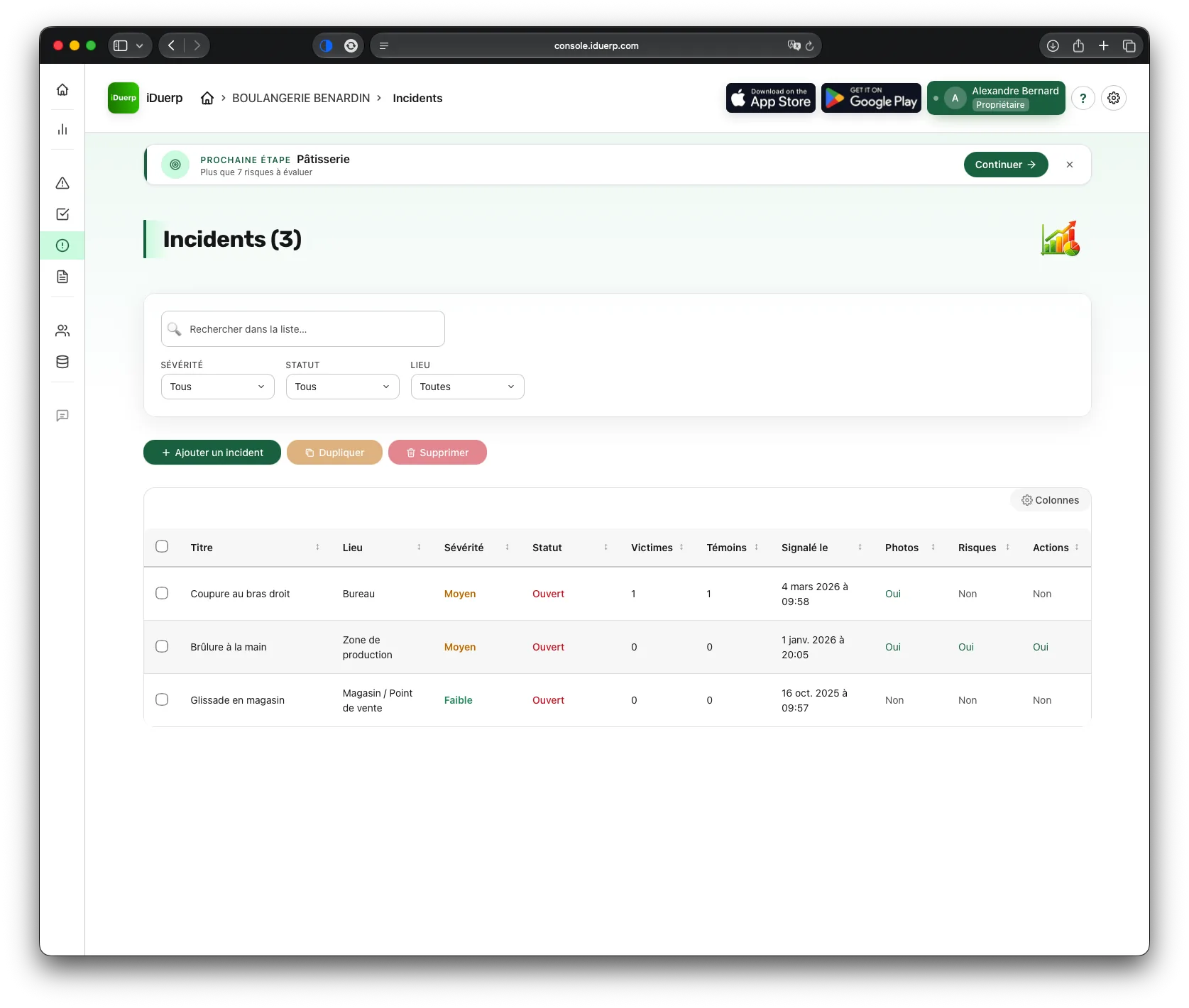 OSHAid console incident log: reported events listed with date, site, type and status, ready to export